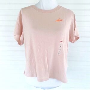Levi's embroidered logo Tshirt Size XL NEW